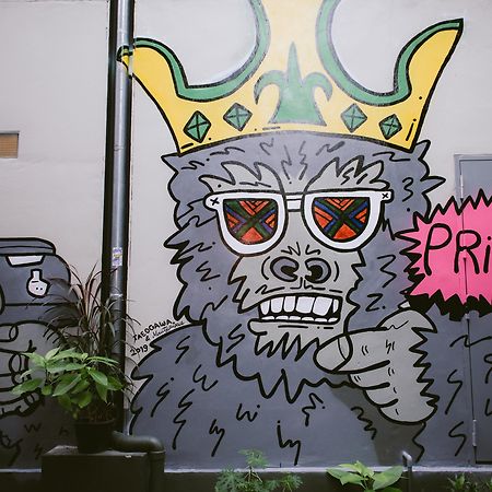 Prince Theatre Heritage Stay Hostel - Silom Bangkok Luaran gambar